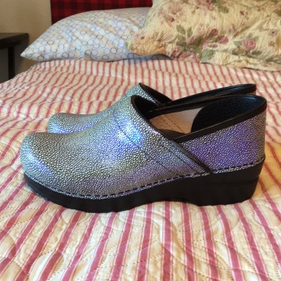 dansko size 8